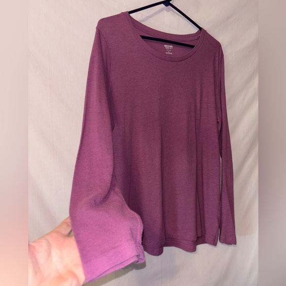 Mossimo Supply Co. Women's Plum Long Sleeve Tee - Picture 3 of 5